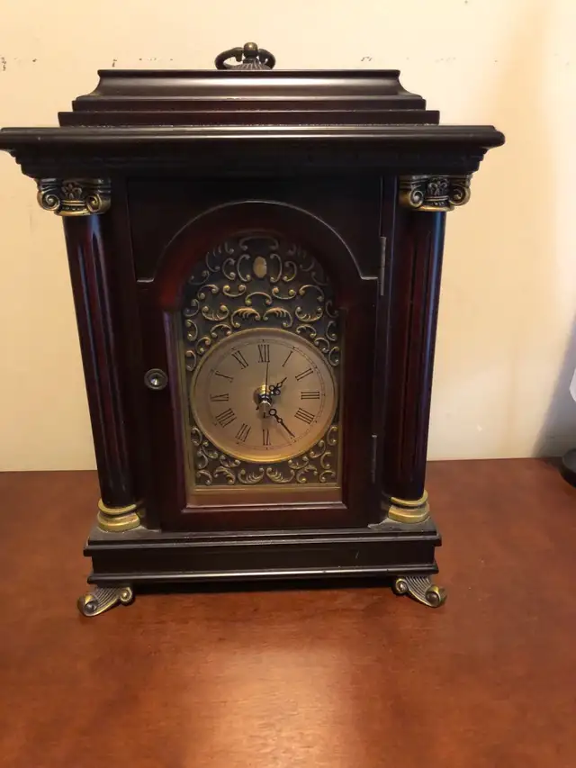 Desk Clock Bombay Company in Home Décor & Accents in Markham / York Region - Image 2