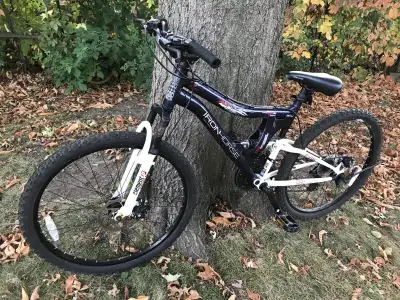 Ironhorse Jumpstart Mountain Bike 26" / Velo de montagne, View more