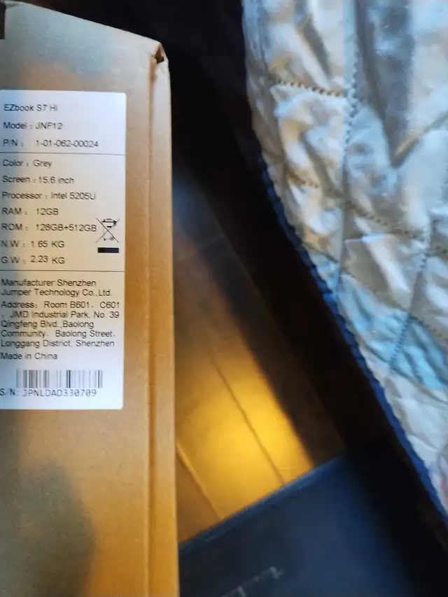 Jumper Laptop Sealed64728171861506122