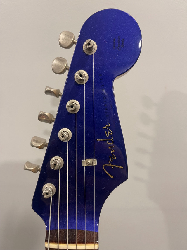 Fender Stratocaster ‘62 Reissue MIJ Matching Headstock MINT  in Guitars in Oshawa / Durham Region - Image 4