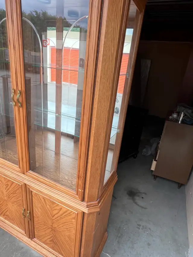 Free delivery used Wooden China Cabinet with Glass Doors63826839545345123
