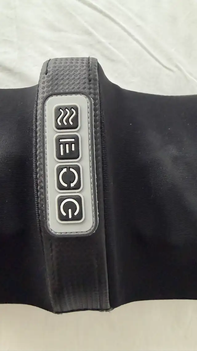 neck &Foot Massager with Massage Roller, Foot and Calf Massage in Other in Calgary - Image 7