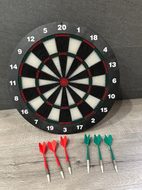 Rubber Dart Board Game With 6 Soft Tip Darts