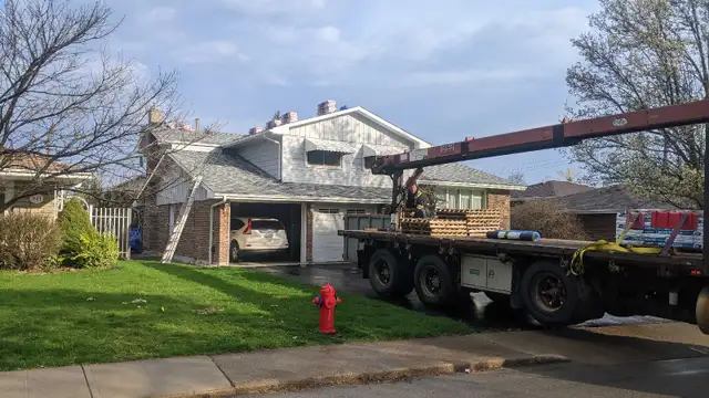 LOOKING FOR ROOFERS523497422760202248