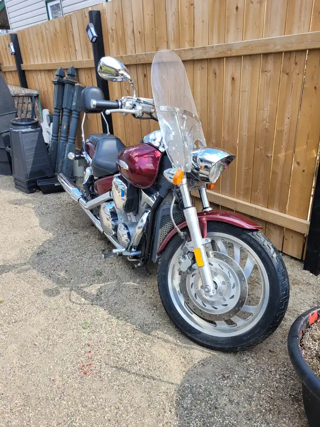 2006 Honda Cruiser/touring in Street, Cruisers & Choppers in Regina - Image 4