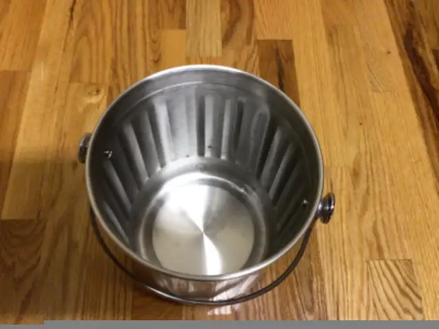 Poubelle de composte pour comptoir in Other in Rimouski / Bas-St-Laurent - Image 4