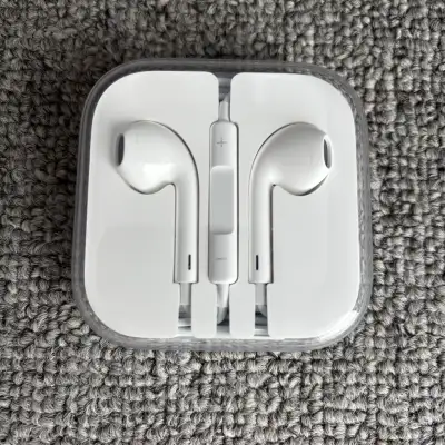 EarPods Apple - prise pour écouteurs 3,5 mm, View more