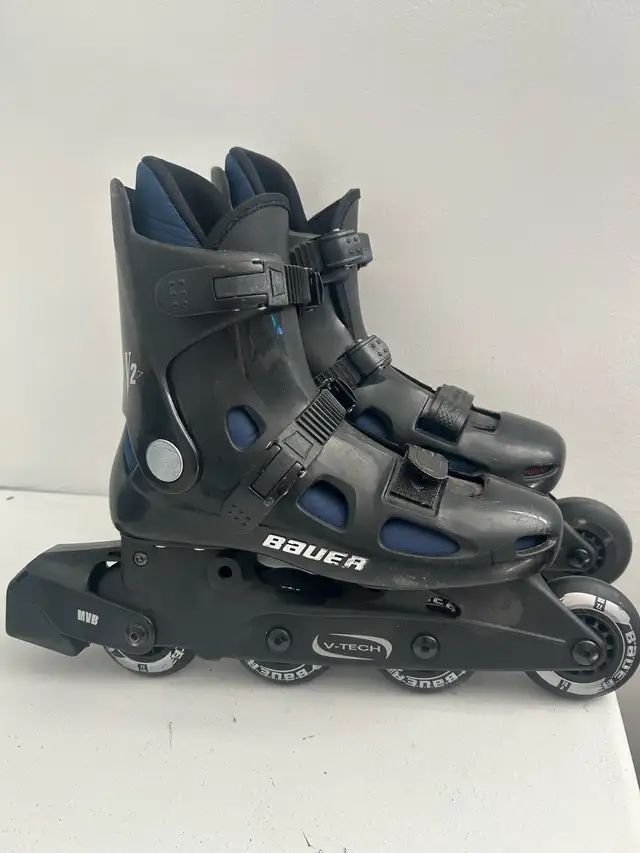 Bauer V-Tech V2 inline skates men’s size 5/6 in Skates & Blades in Calgary - Image 2