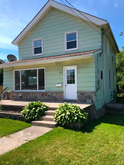 4 Bedroom home for rent in Hepworth, available August 1st. $2,350/month plus gas and Hydro. Please t...