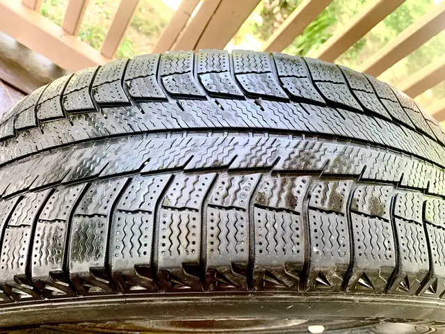 Michelin,  STUDLESS  225/65R17 size Winter Tires(4) On Rims in Tires & Rims in Ottawa - Image 4