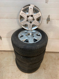 4 Tires with rims 225/65R16 from Dodge Grand Caravan 2015