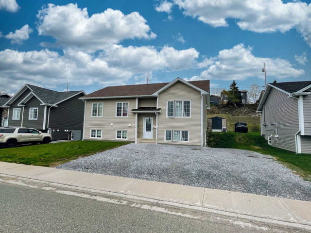 Open concept, well maintained, with 2 bed mortgage helper in Houses for Sale in Corner Brook