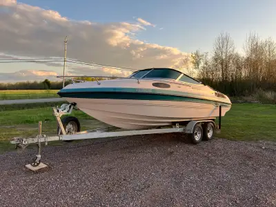 1994 Chaparral 205 cuddy boat. Excellent condition, everything runs as it should. Always taken care...