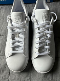Adidas Stan Smith shoes
