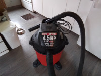 Aspirateur sec ou humide Craftsman 4,5HP 45 litre ( Shop Vac)