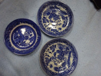 Blue Willow dishes