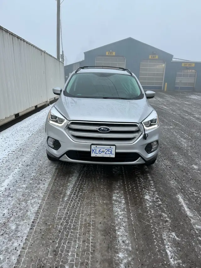 2018 Ford Escape64639722153985121