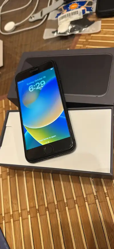 ✅Apple iPhone 8, View more