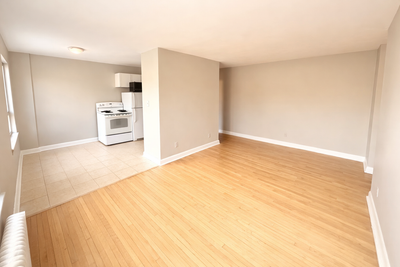 7 Wingreen Crt - 1 Bedroom Apartment Available | Shops@Don Mills, View more
