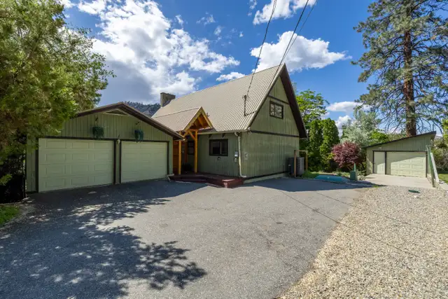 Lakefront Property - $1,175,000 in Houses for Sale in Penticton - Image 7