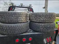 Tires almost new  265/70/17