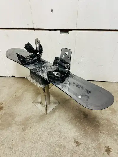 Lamar kids snowboard 125 cm with Lamar jr bindings, View more