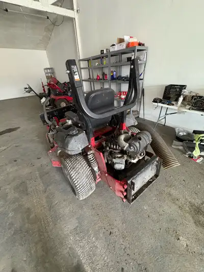 Have you got a lawn tractor or zero turn mower that needs to be repaired or serviced? We can take ca...
