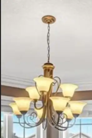 Chandelier light in Indoor Lighting & Fans in Brantford - Image 3