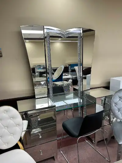 Mirrored Vanity Table with Lights , View more