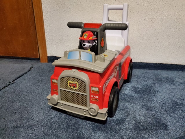 v?�hicule porteur camion de pompier de Marcus pat patrouille | Jouets et jeux | Ville de Montr?�al 