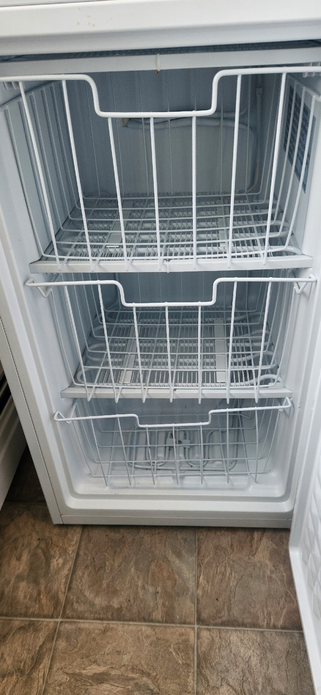 Mini Fridge and Freezer in Refrigerators in Edmonton - Image 4