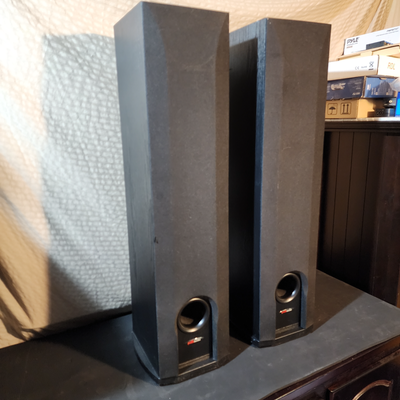 Polk audio R30 Tower speakers 8 ohm 20-100 watts home stereo, View more