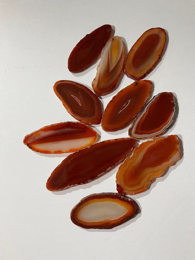 Red agate slices in Other in Calgary - Image 2