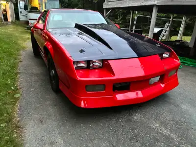 1983 camaro/Z28 for sale. Rolling chassis setup for SBC/LS with Powerglide or TH350. 8.8 rear. Good...