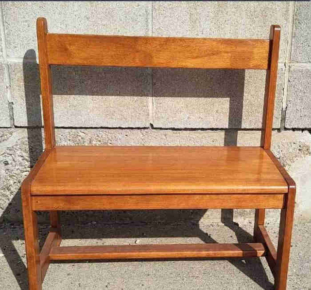 Solid Wood Bench child size in Storage & Organization in Peterborough