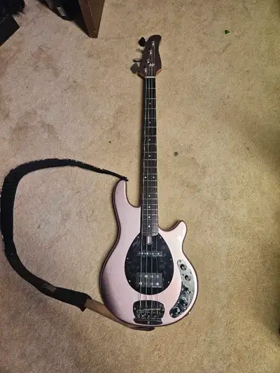 Sire Z7 bass, View more