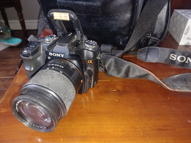 Sony camera with all equipment in Cameras & Camcorders in North Bay