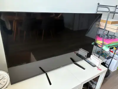 Selling a Samsung 55 inch TV model UN55H6350AF, in used condition but still works great for all your...