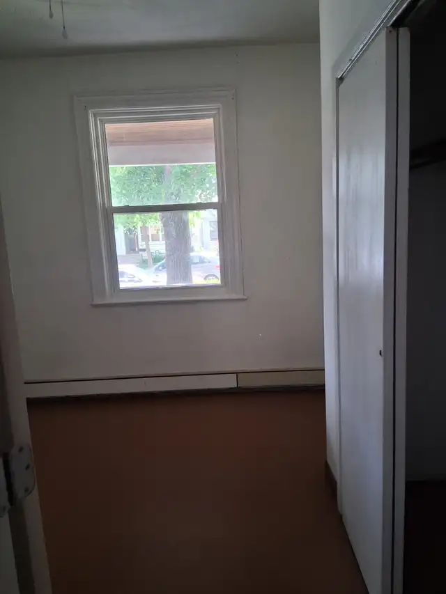 2 bedroom apartment for rent in Long Term Rentals in City of Toronto - Image 11