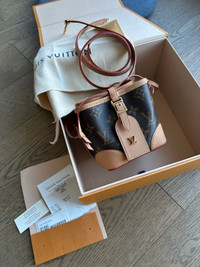 Louis Vuitton Noe Purse