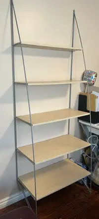 2 matching wall mounted shelves