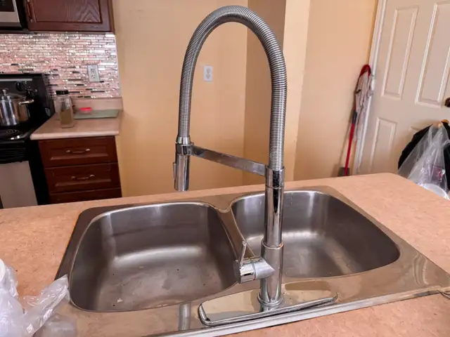 Kitchen Sink Faucet