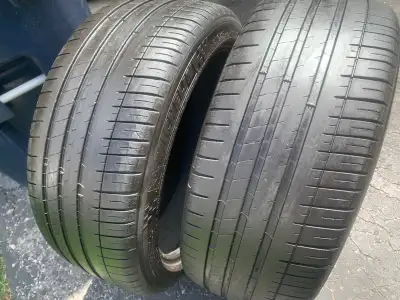 selling a pair of all season UHP performance tires off rim very good condition. Michelin | Pilot Spo...