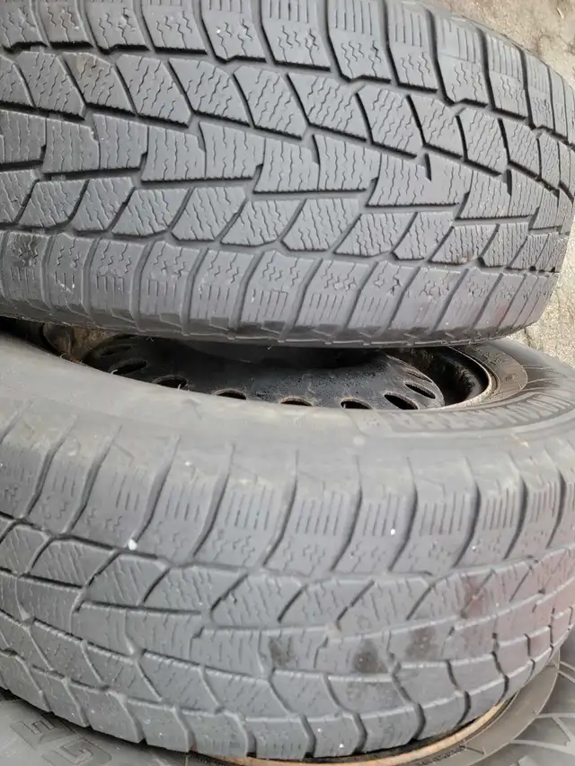 snow tires :4  x  225/65 r 17 on rims. in Tires & Rims in Hamilton - Image 4