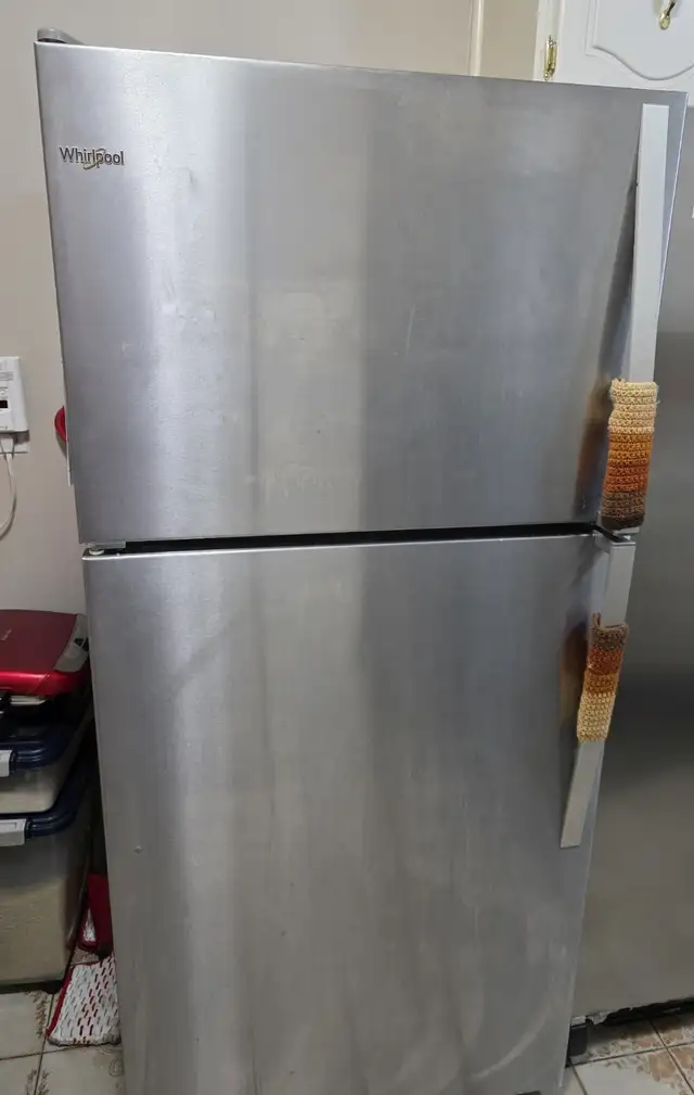 Whirlpool 30" Stainless Steel Fridge - Excellent Condition! in Refrigerators in City of Toronto - Image 2