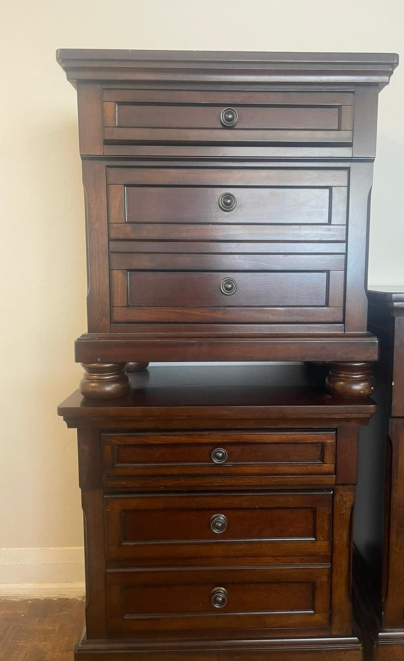 Night table & dresser set Dressers & Wardrobes City of Toronto Kijiji
