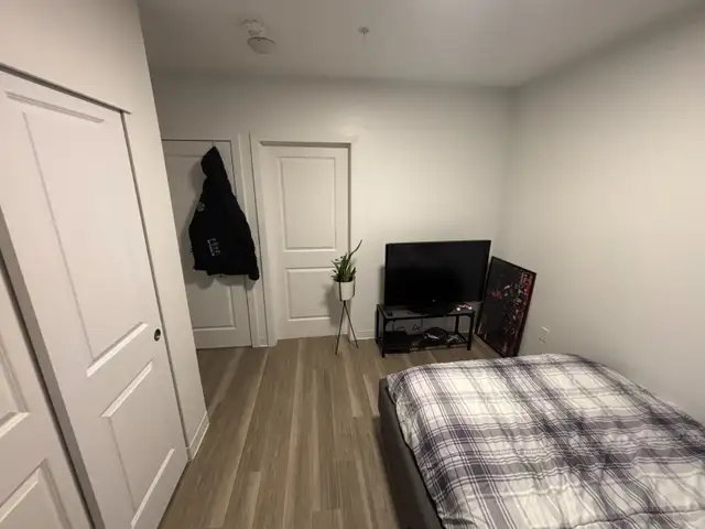 Sublet Available — Private Ensuite Room in Luxury Building in Room Rentals & Roommates in Kitchener / Waterloo - Image 5