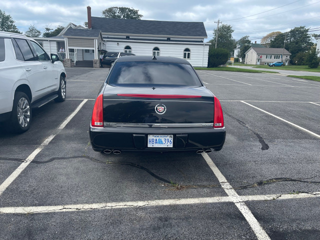 Cadillac Limo  in Cars & Trucks in Yarmouth - Image 3