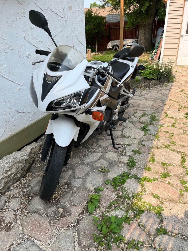 Safetied Honda CBR125R motorcycle Sport Bikes Winnipeg Kijiji