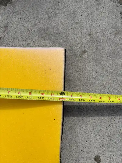 This floating mat is 5 feet by 12 feet and ready for some fun on the water! It is in good condition...